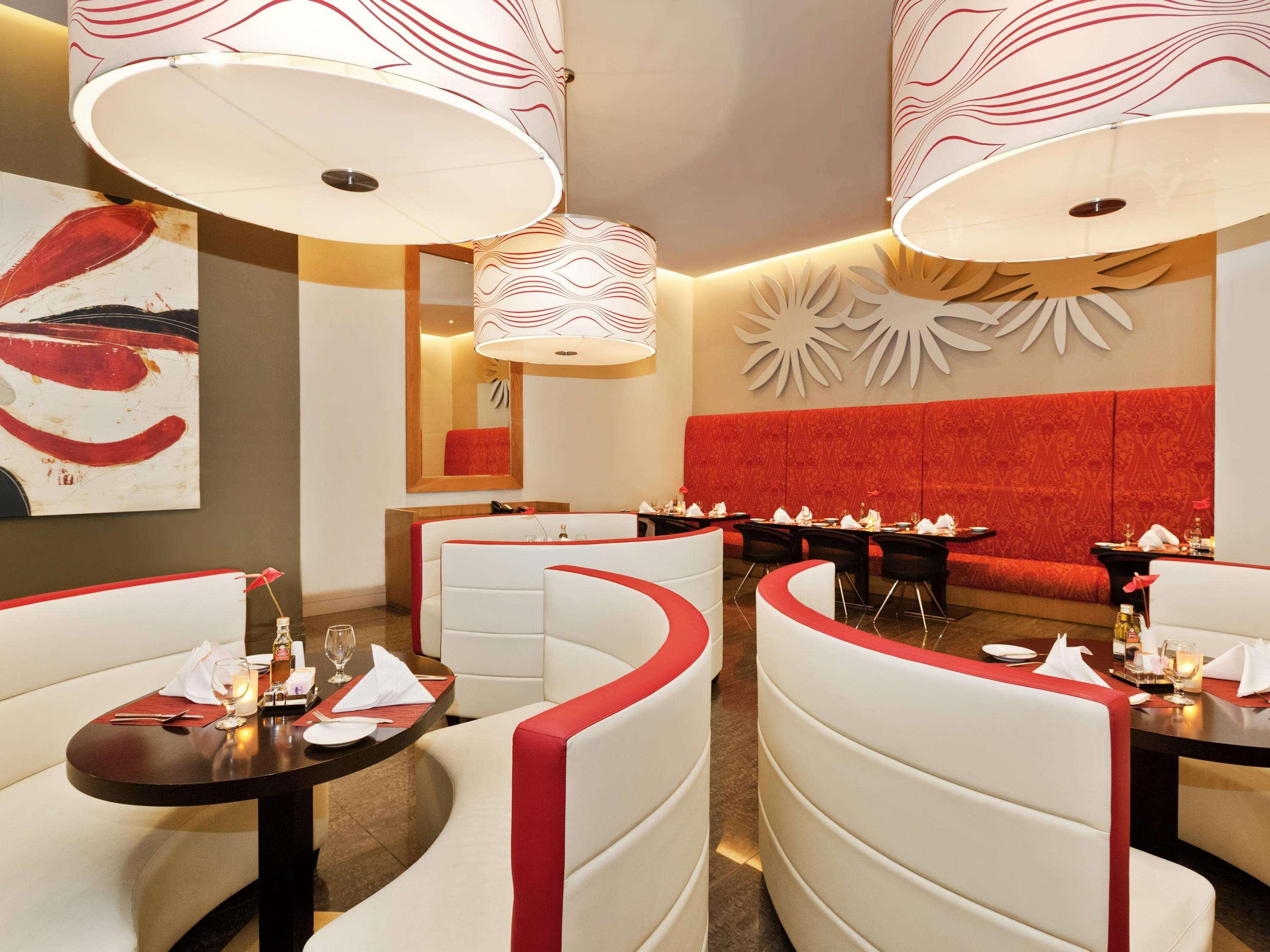 Ibis Mall Avenue Dubai Eksteriør billede