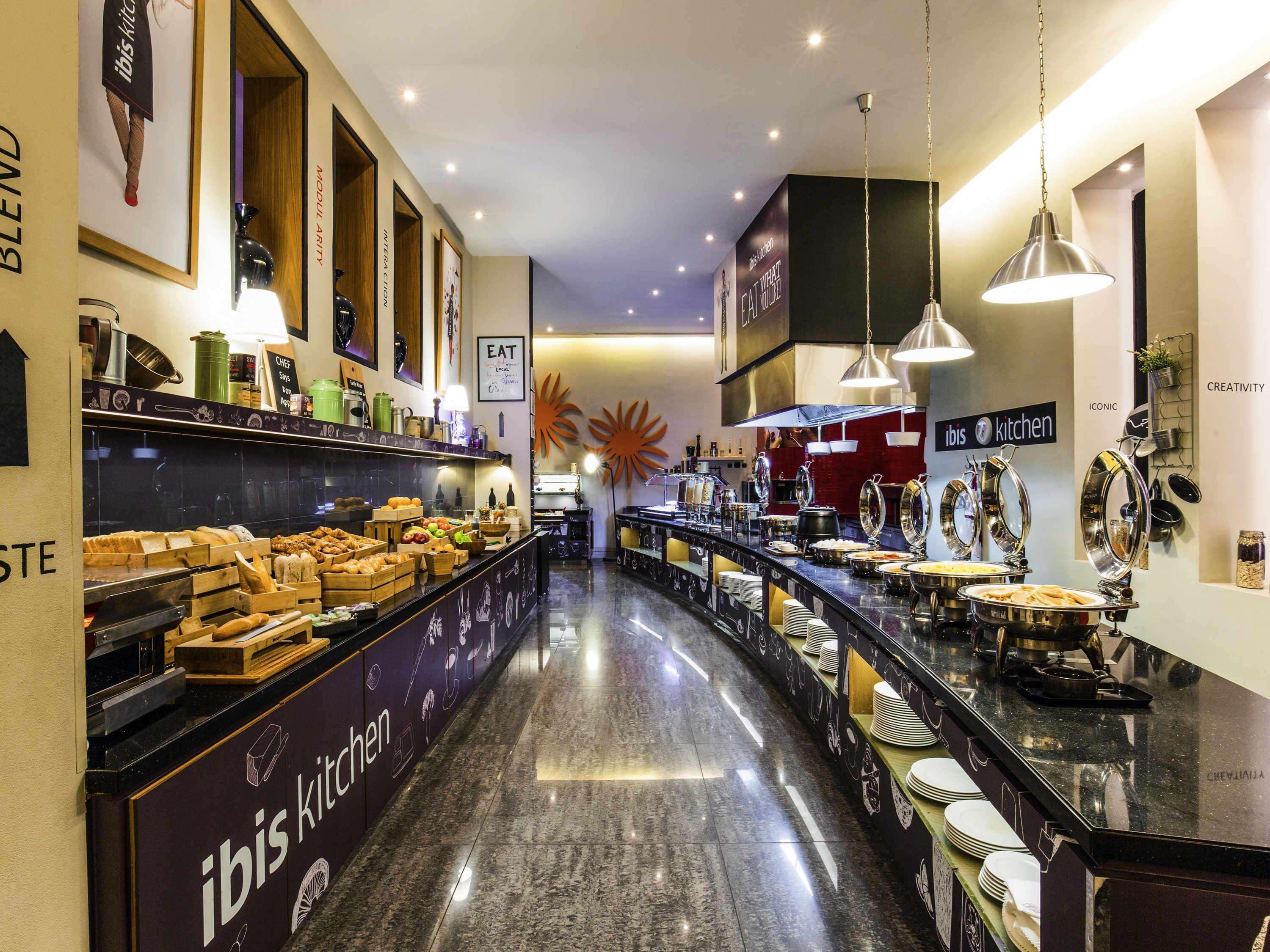 Ibis Mall Avenue Dubai Eksteriør billede