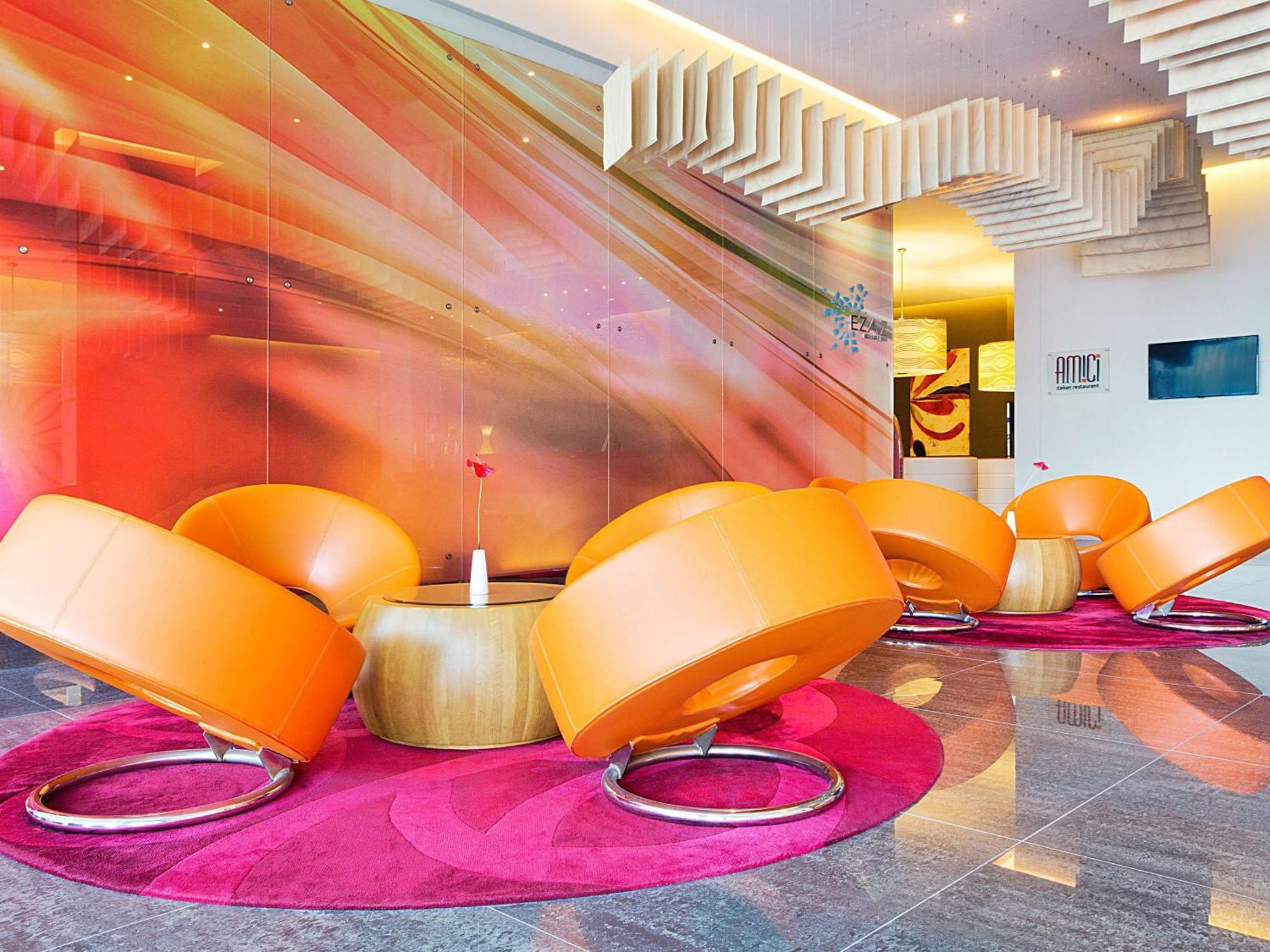 Ibis Mall Avenue Dubai Eksteriør billede