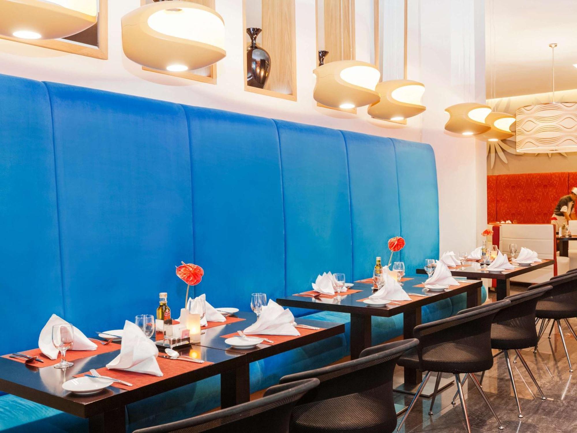 Ibis Mall Avenue Dubai Eksteriør billede