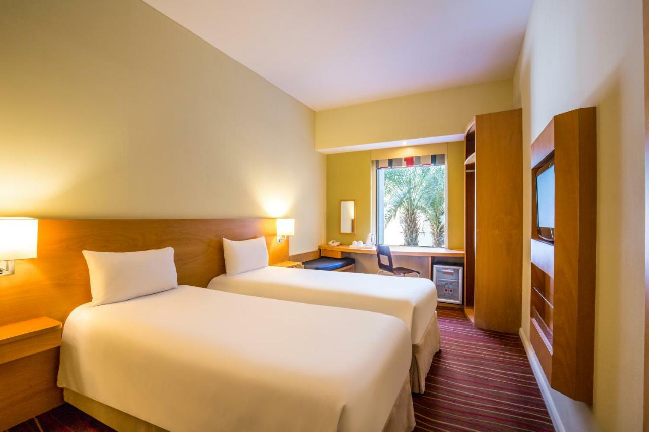 Ibis Mall Avenue Dubai Eksteriør billede