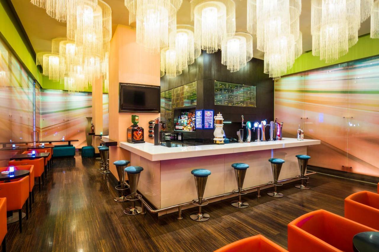 Ibis Mall Avenue Dubai Eksteriør billede